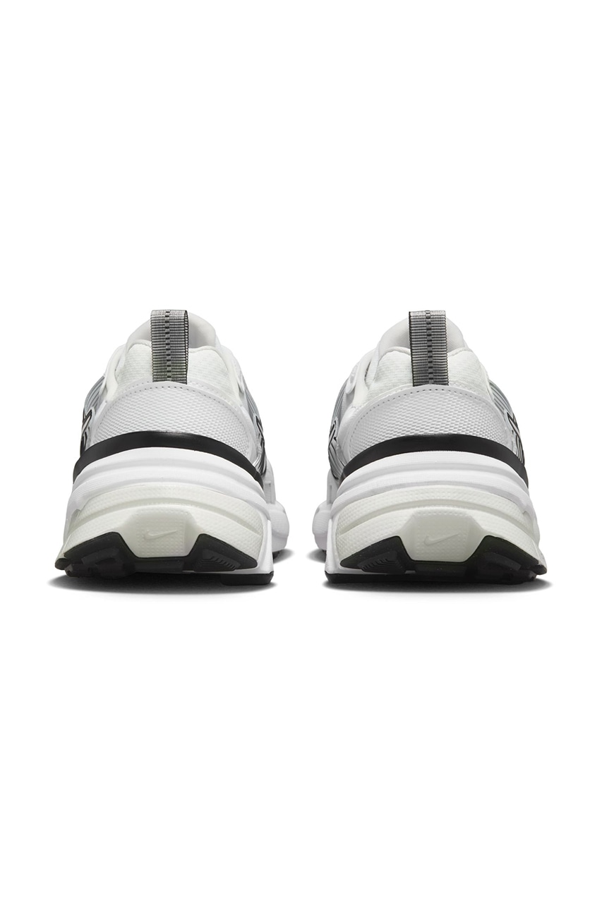 【NIKE】W V2K ラン WHT 24.0cm