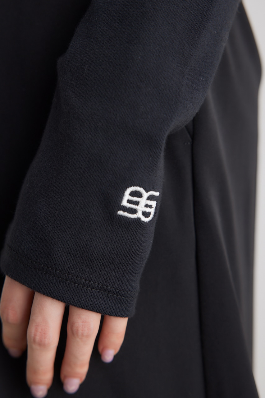 【WEB限定】バイカラーバックリボンロンT BLK FREE