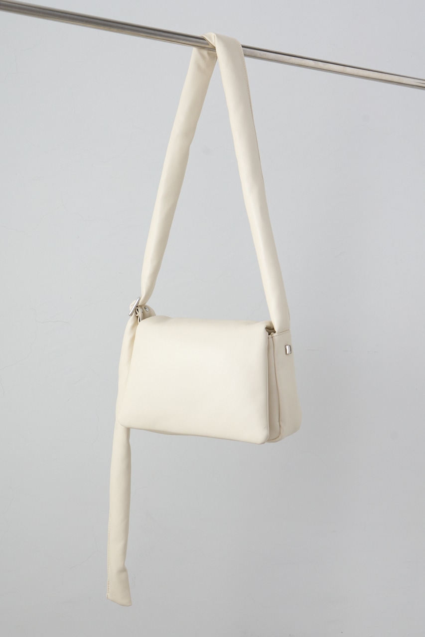 パデットショルダーバッグ IVOY FREE