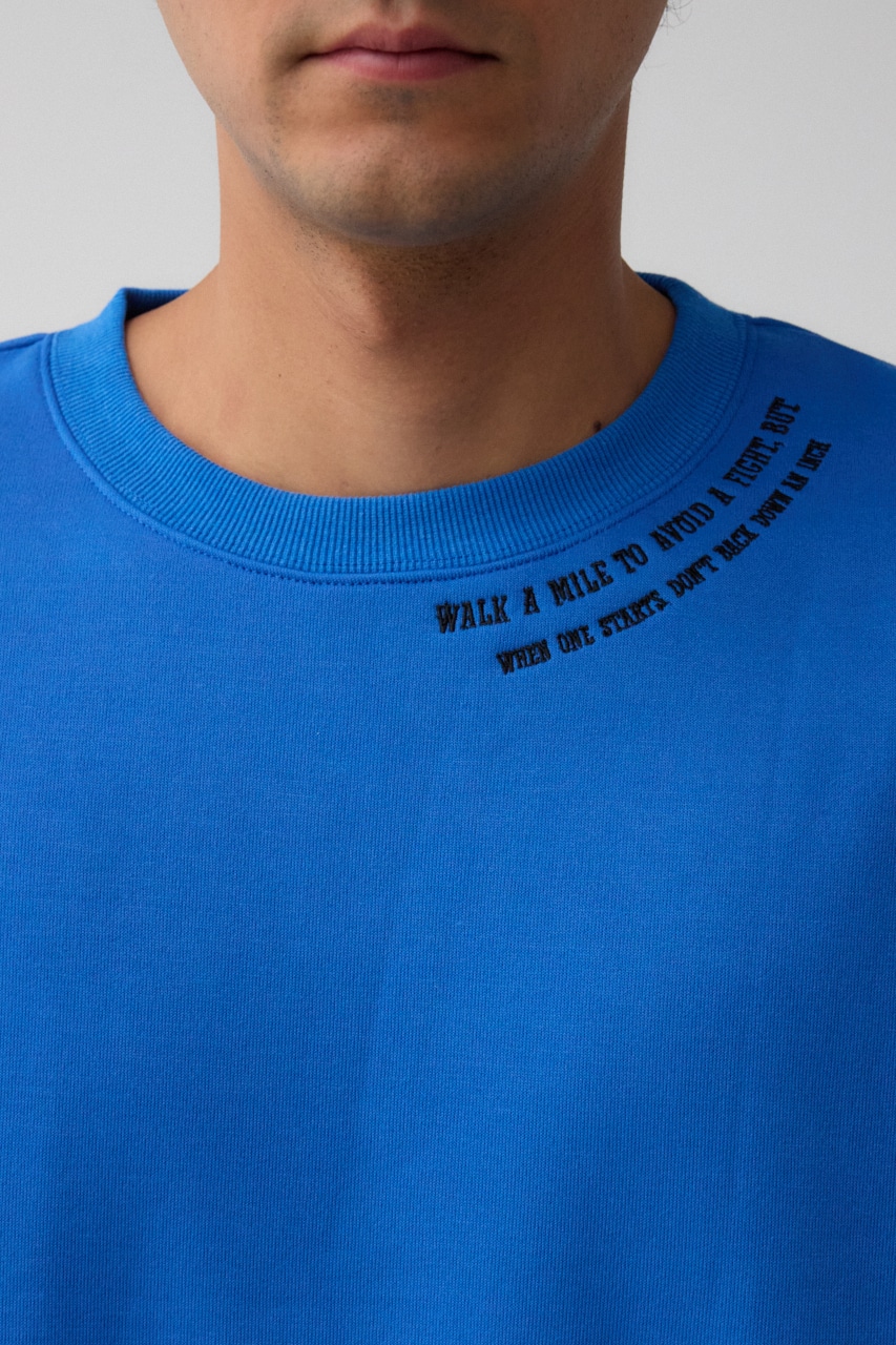 裏起毛ネック刺繍プルオーバー BLU L