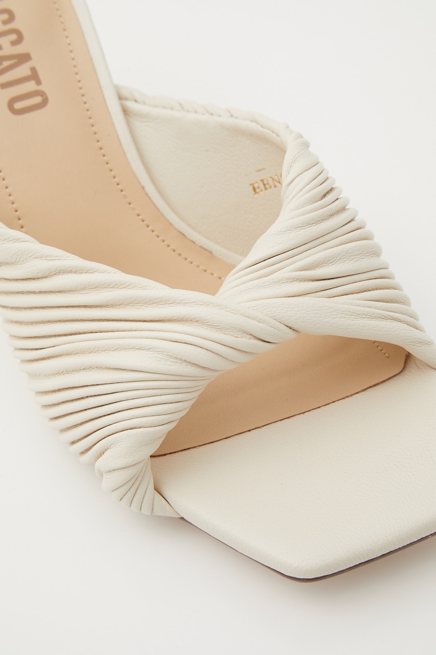 プリーツイストミュール WHT 23.5cm