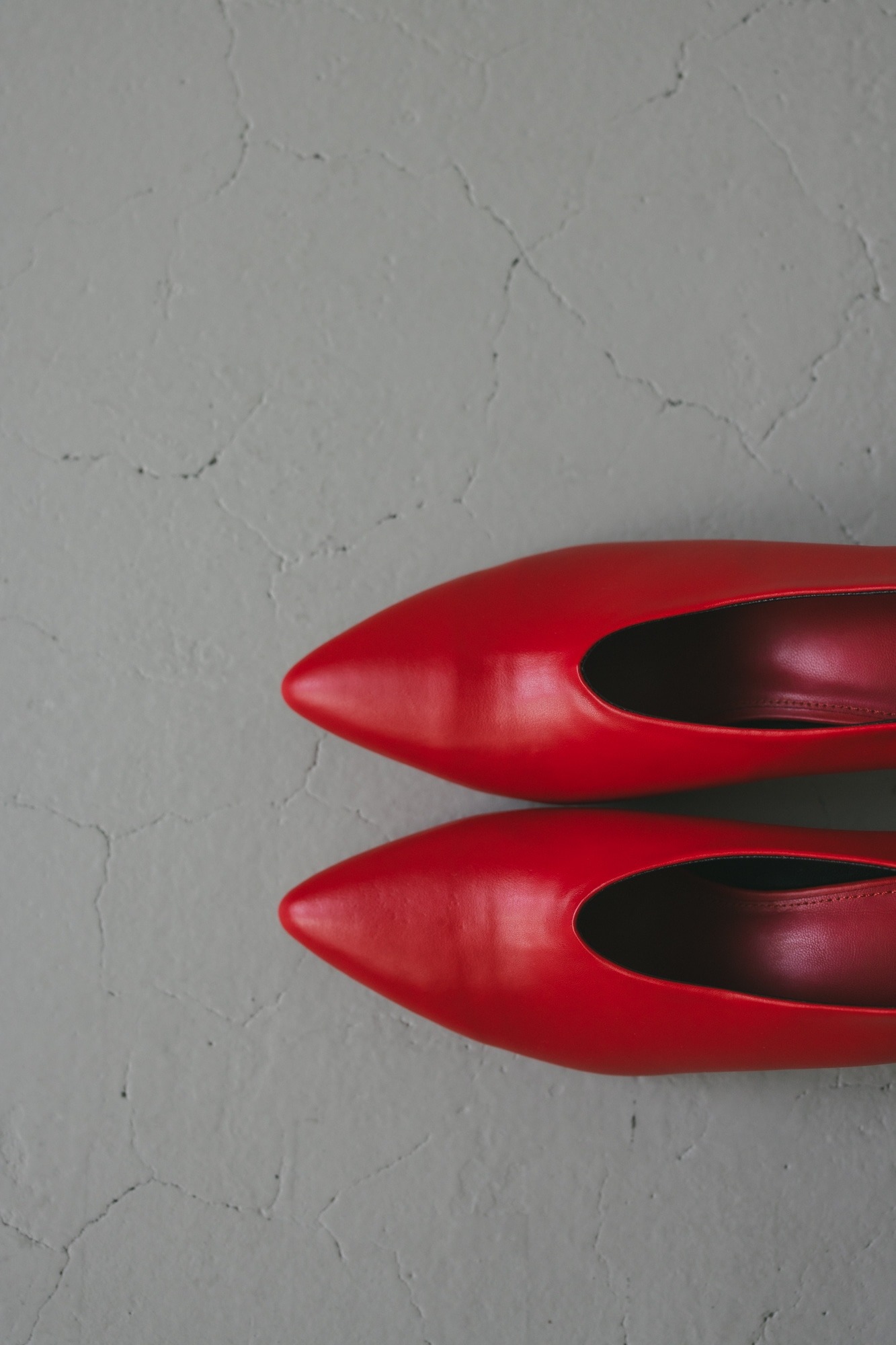 ポインテッドトゥパンプス RED S