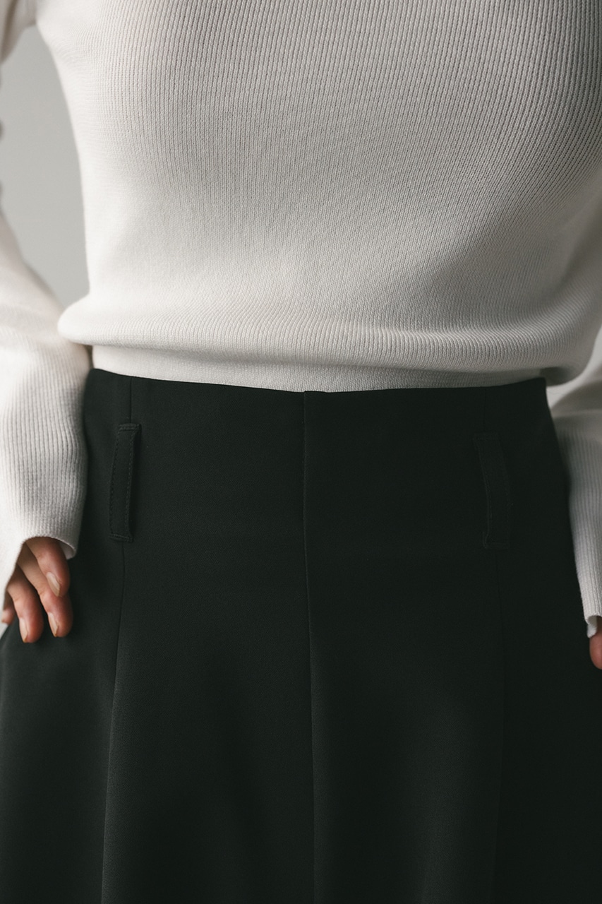 ハイウエストフォルムショートパンツ BLK S