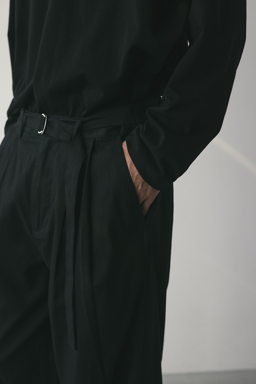 フロントベルトタックイージーパンツ BLK L