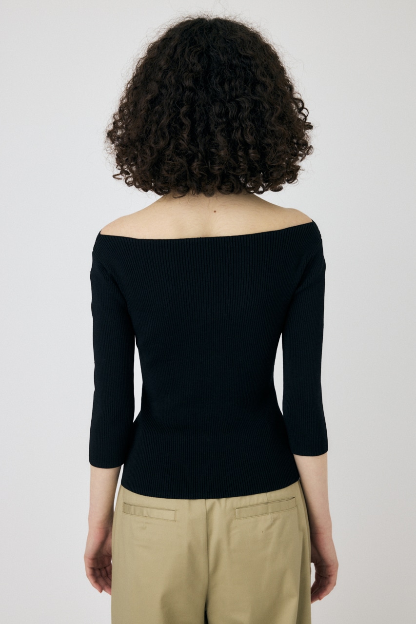 CROSS OFF SHOULDER ニットトップス BLK FREE