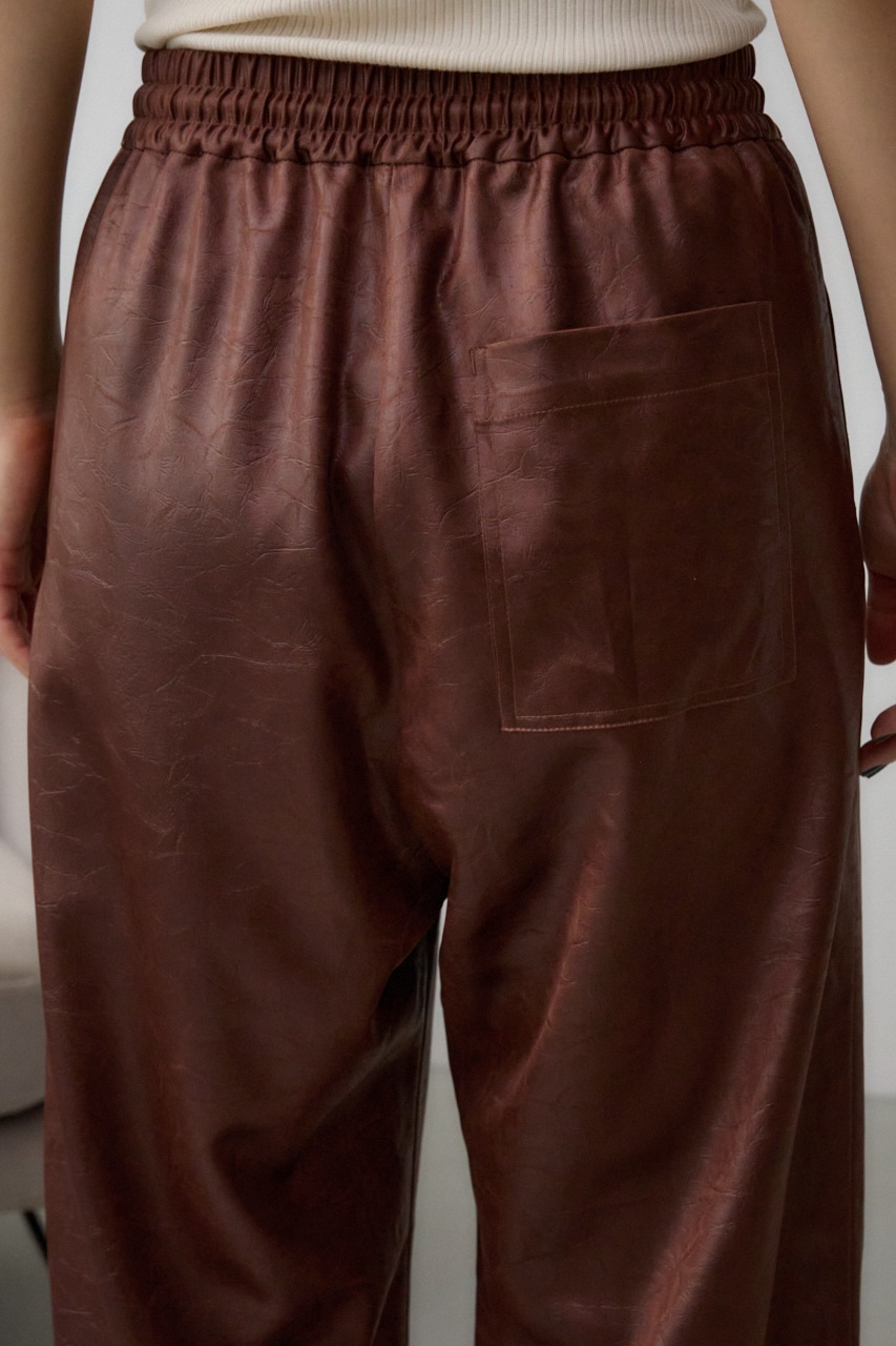 ◯ルリア AZUL BY MOUSSY | レザーライクリラックスワイドパンツ (パンツ