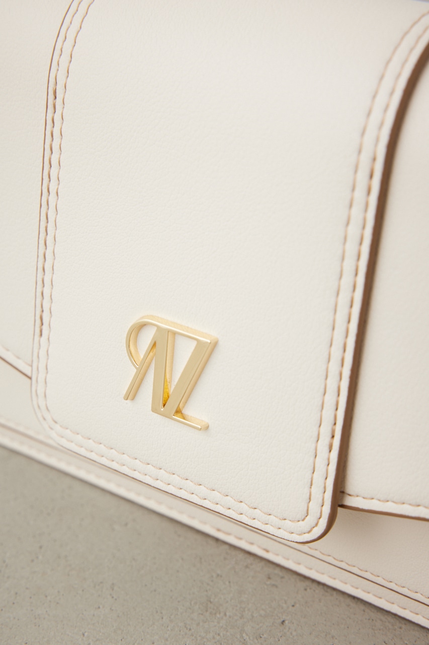 AZモチーフウォレットバッグ IVOY FREE