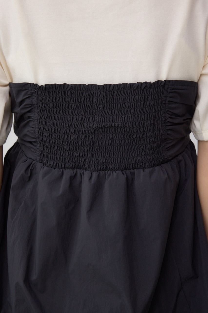 ペプラムバルーントップス BLK M