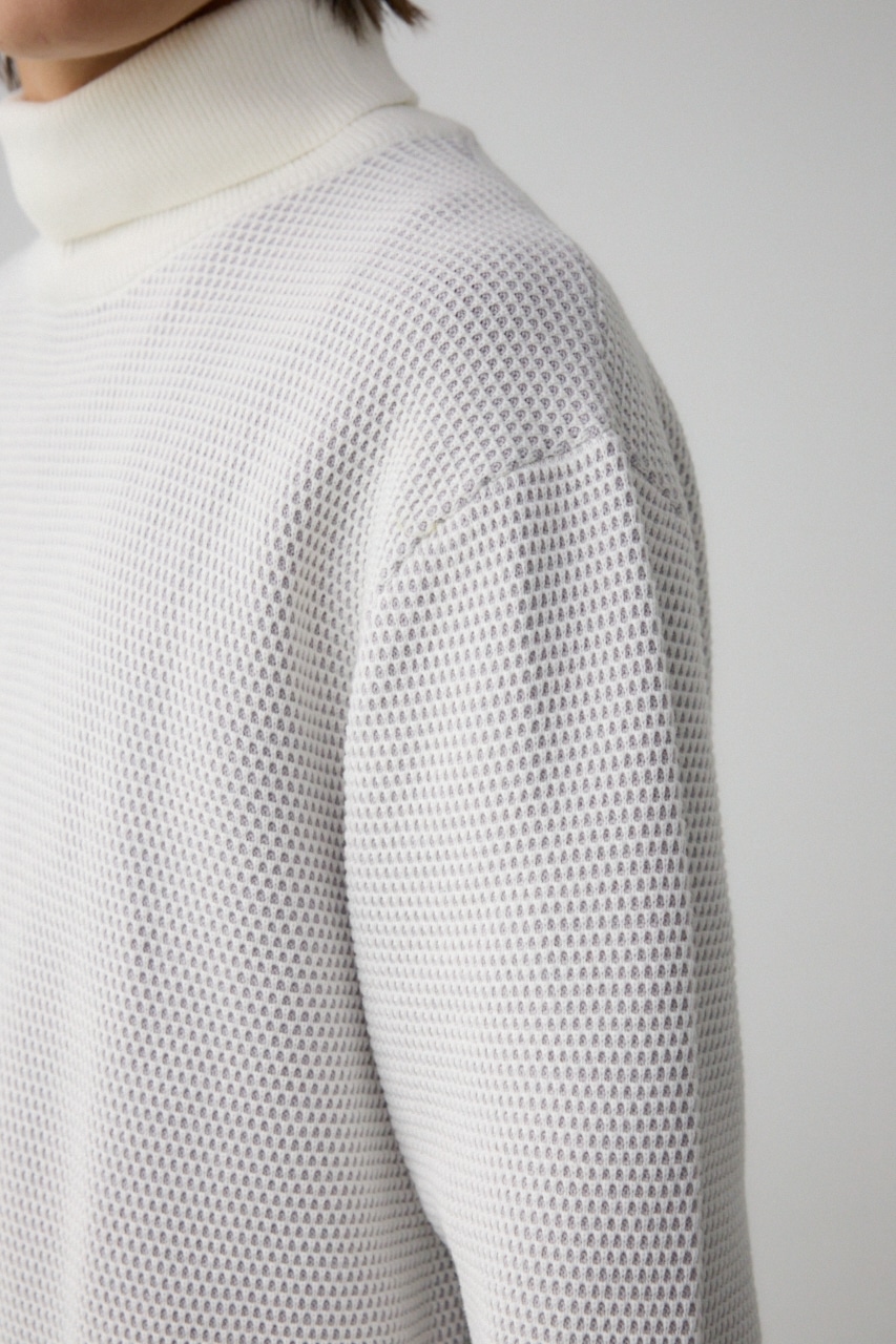 ハニカムタートルネックニット WHT L