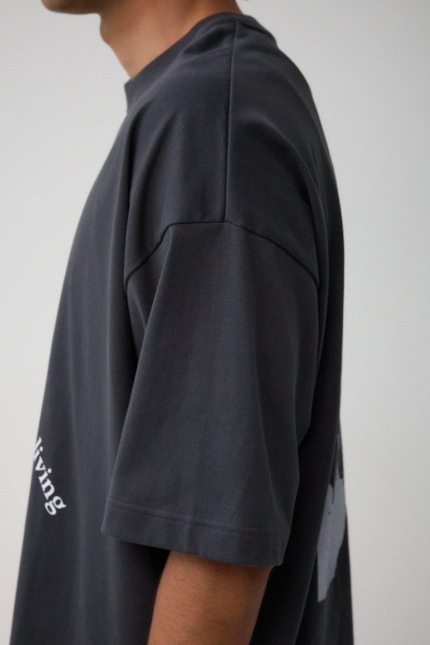 ツーフィンガーフォトTEE L/BLK FREE