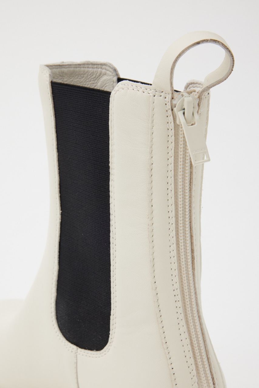 ココナチェルシーポットブーツ WHT 23.5cm