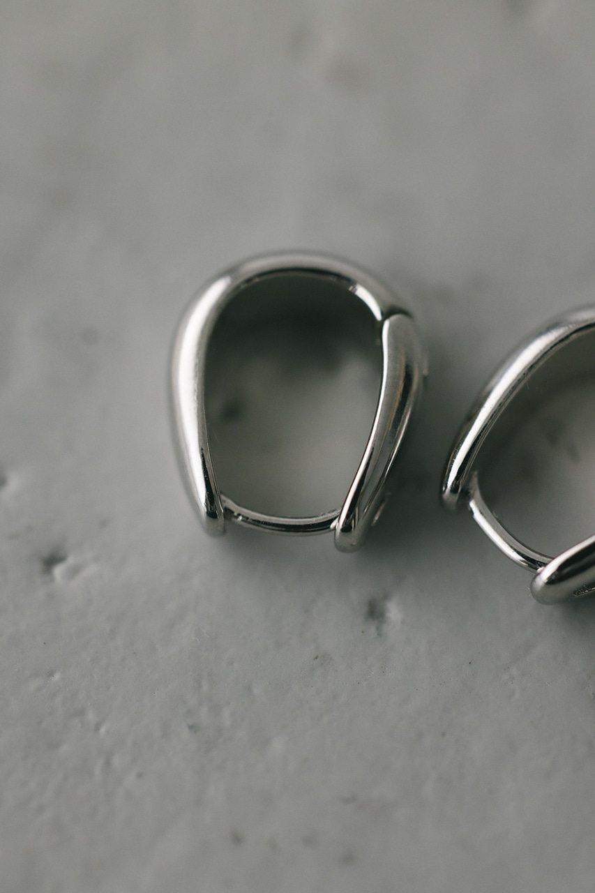 フラップフープピアス SLV FREE