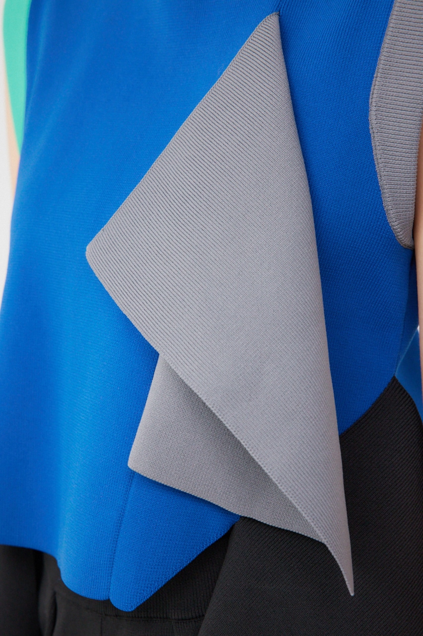 【PLUS】アシンメトリーヘムニットベスト 柄BLU FREE