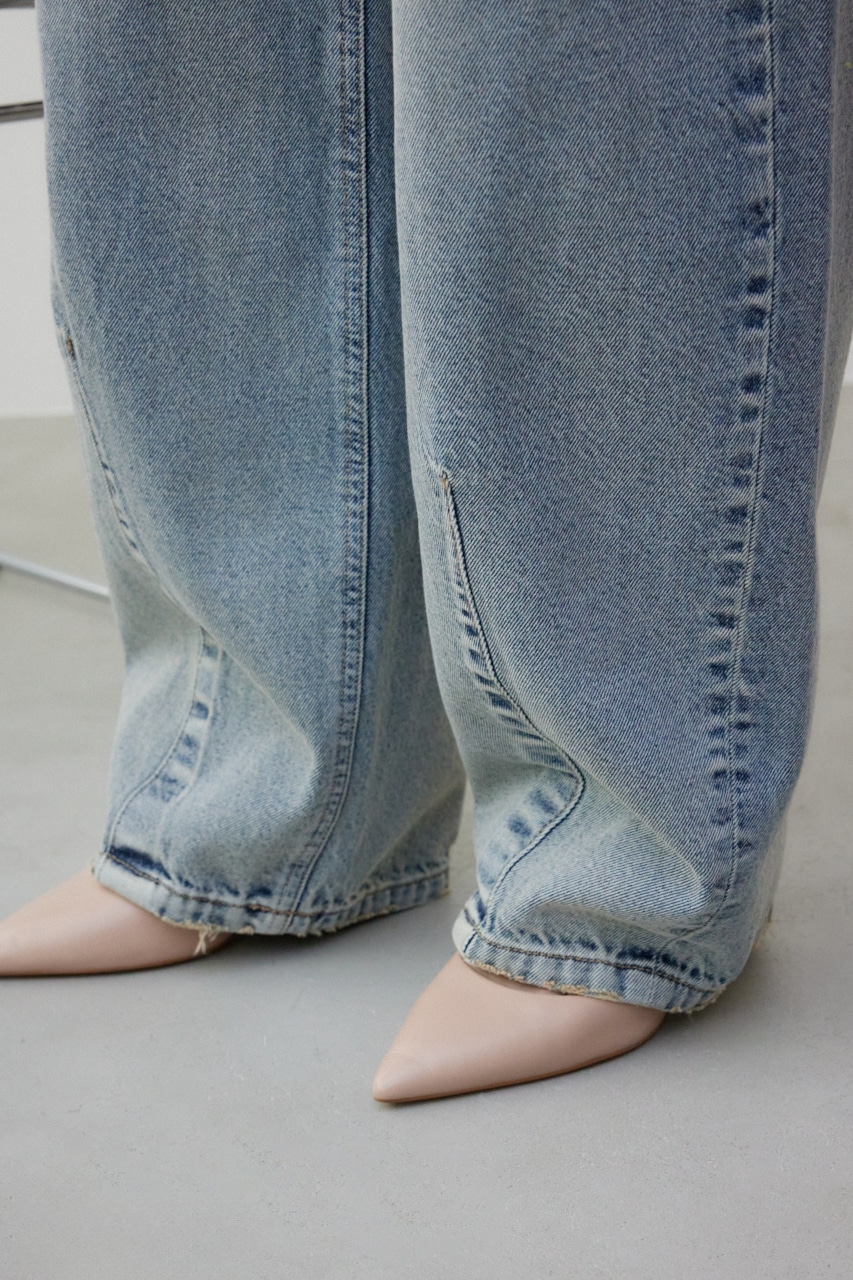 AZUL DENIM タックカーブデニム