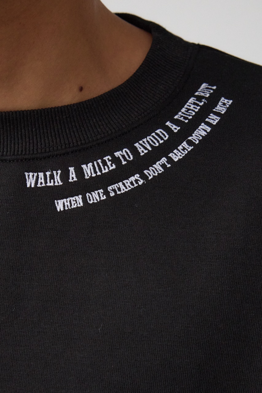 裏起毛ネック刺繍プルオーバー BLK L