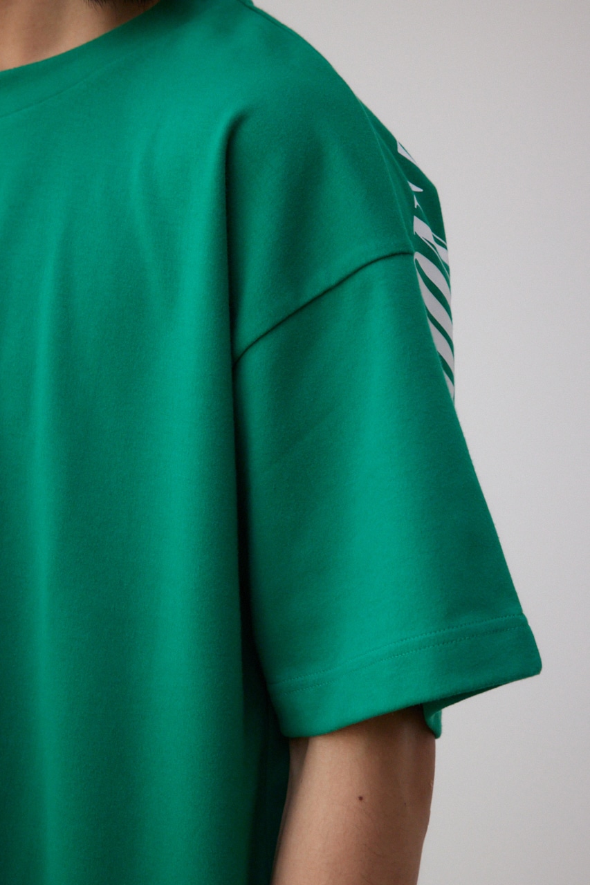 BITE MEバックグラフィックTシャツ GRN FREE