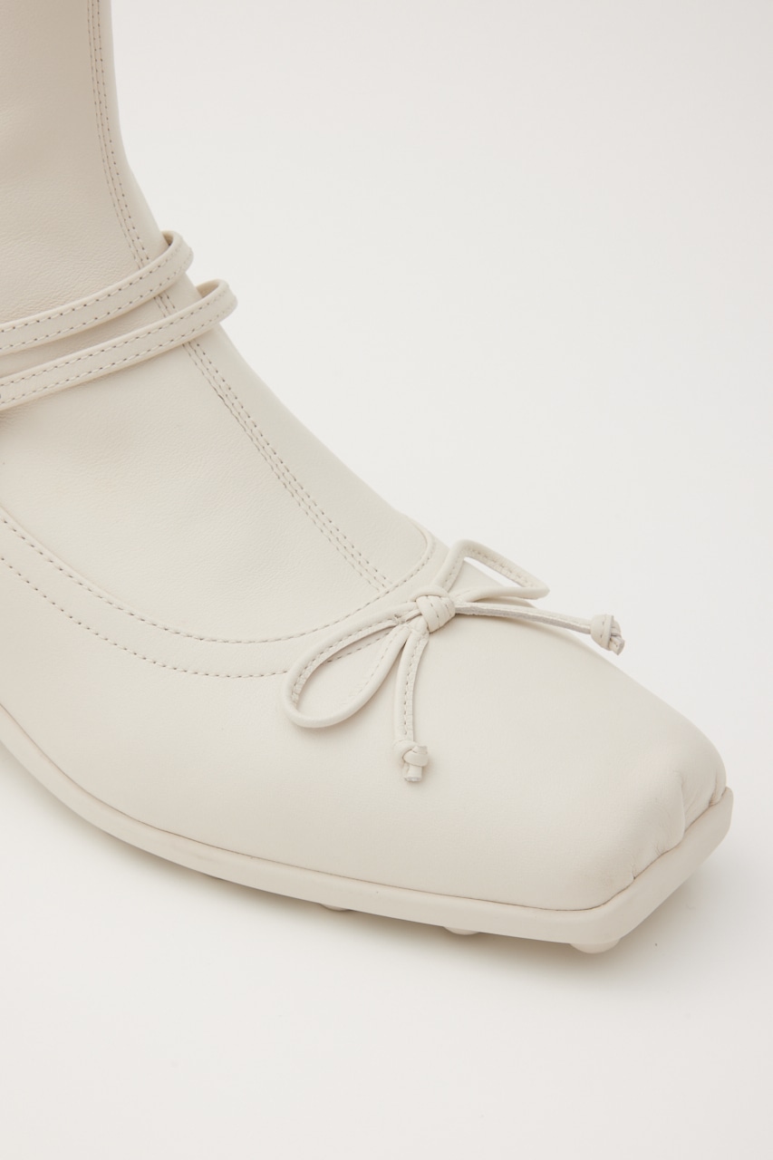 ドライビングリボンコンビストレッチブーツ WHT 23.5cm