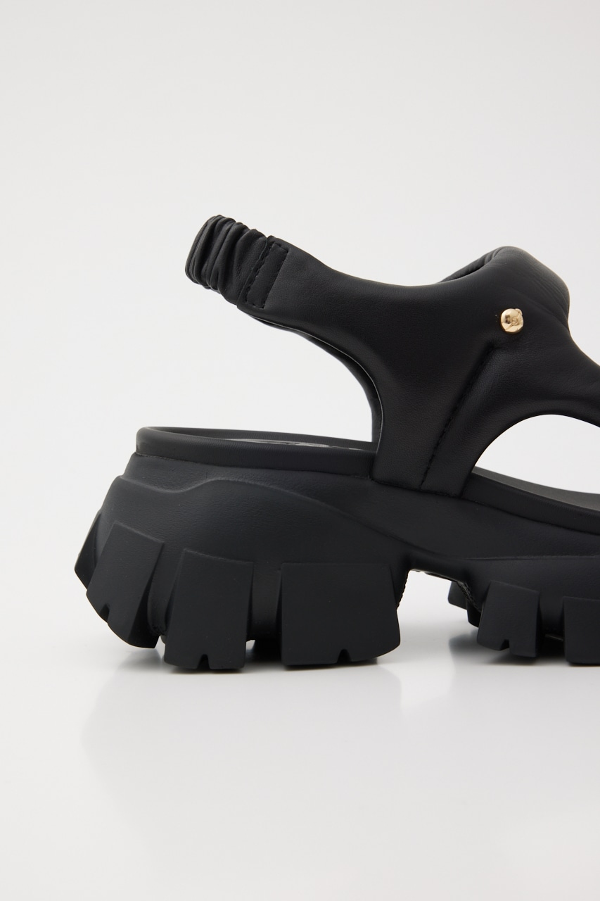 パテッドラギッドソールサンダル BLK 22.5cm