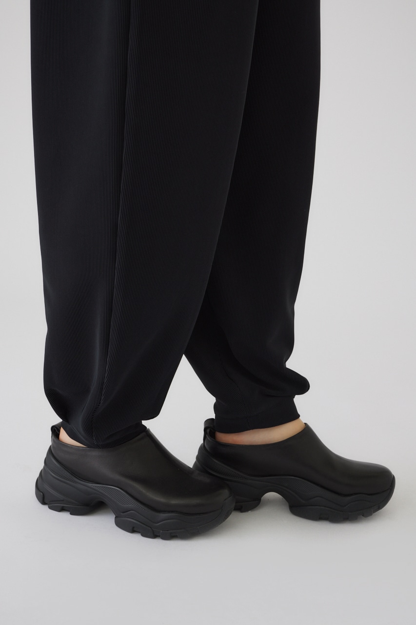 Pique volume PT BLK 38