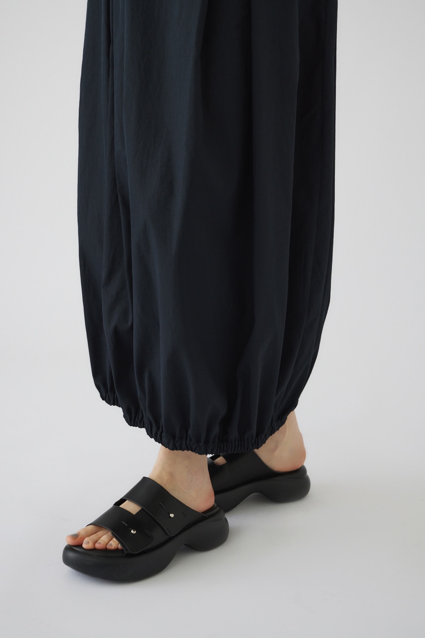 Tuck balloon OP BLK 38