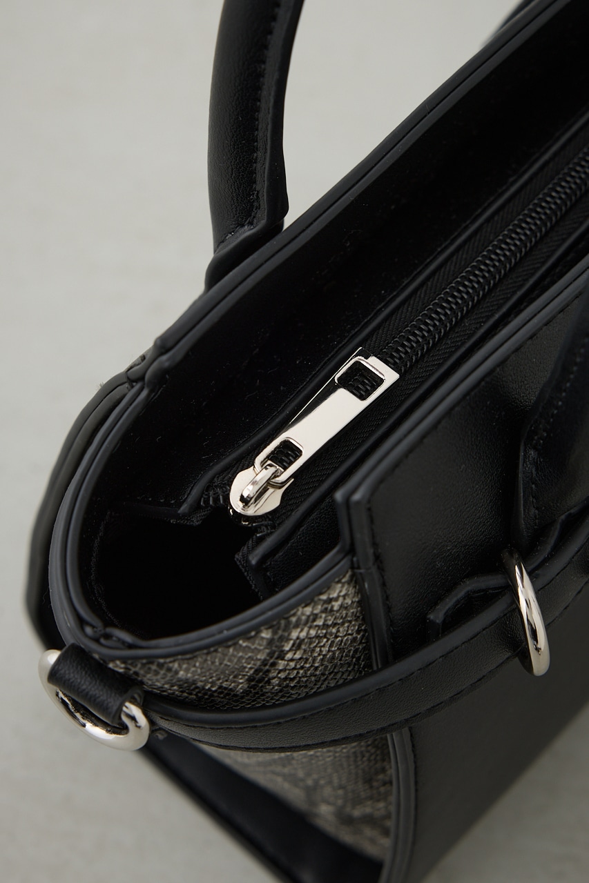 ベルトデザイントラペイズドバッグ BLK FREE