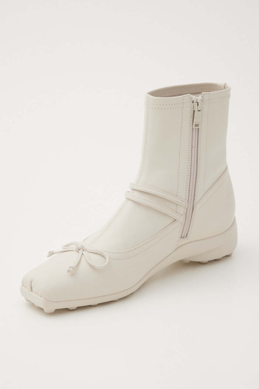ドライビングリボンコンビストレッチブーツ WHT 23.5cm