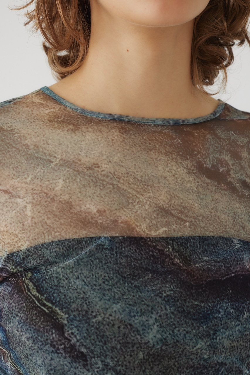 Photograph printed tops L/BLU FREE