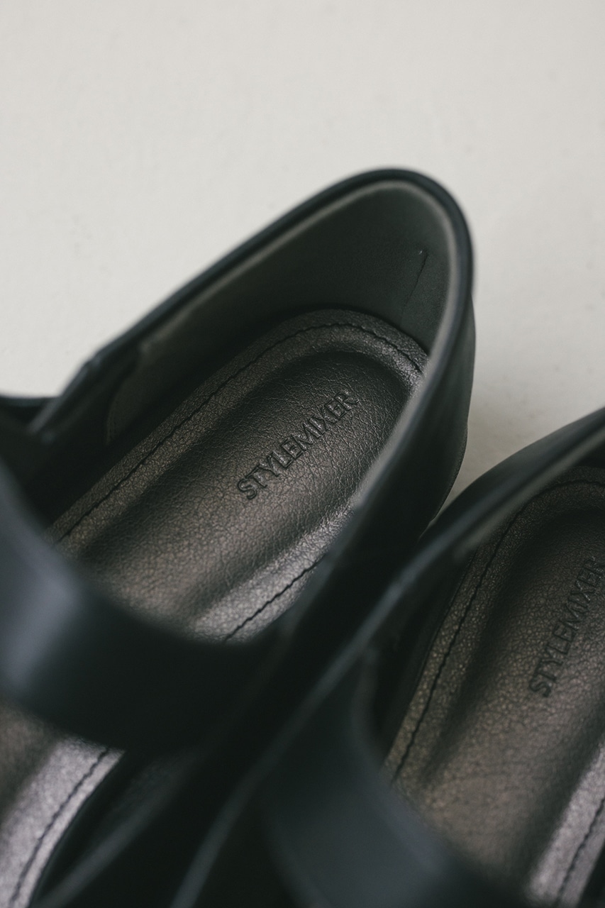 Vカッティングメリージェーン BLK S