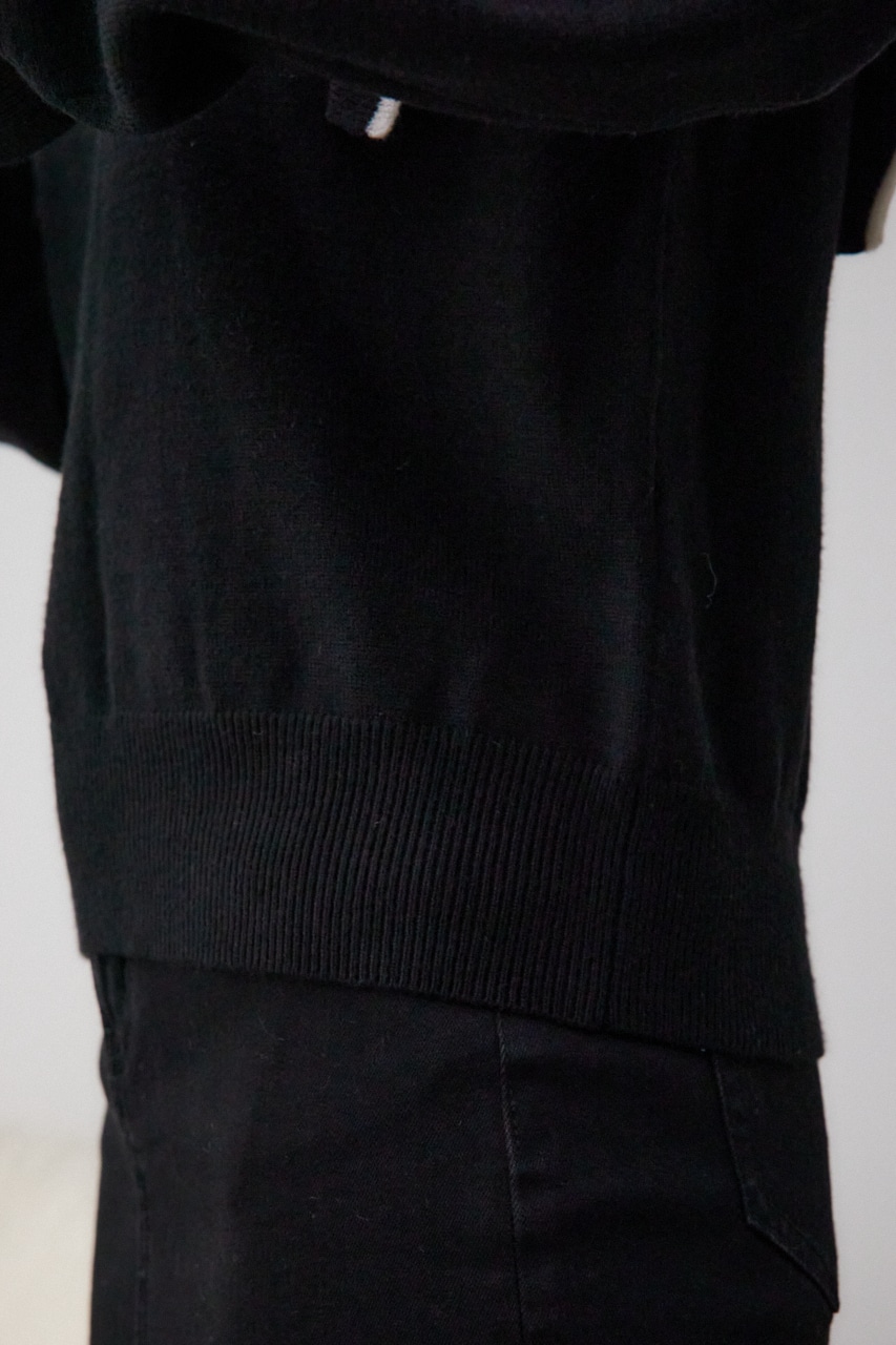 ショルダーデザインフリルニット BLK FREE