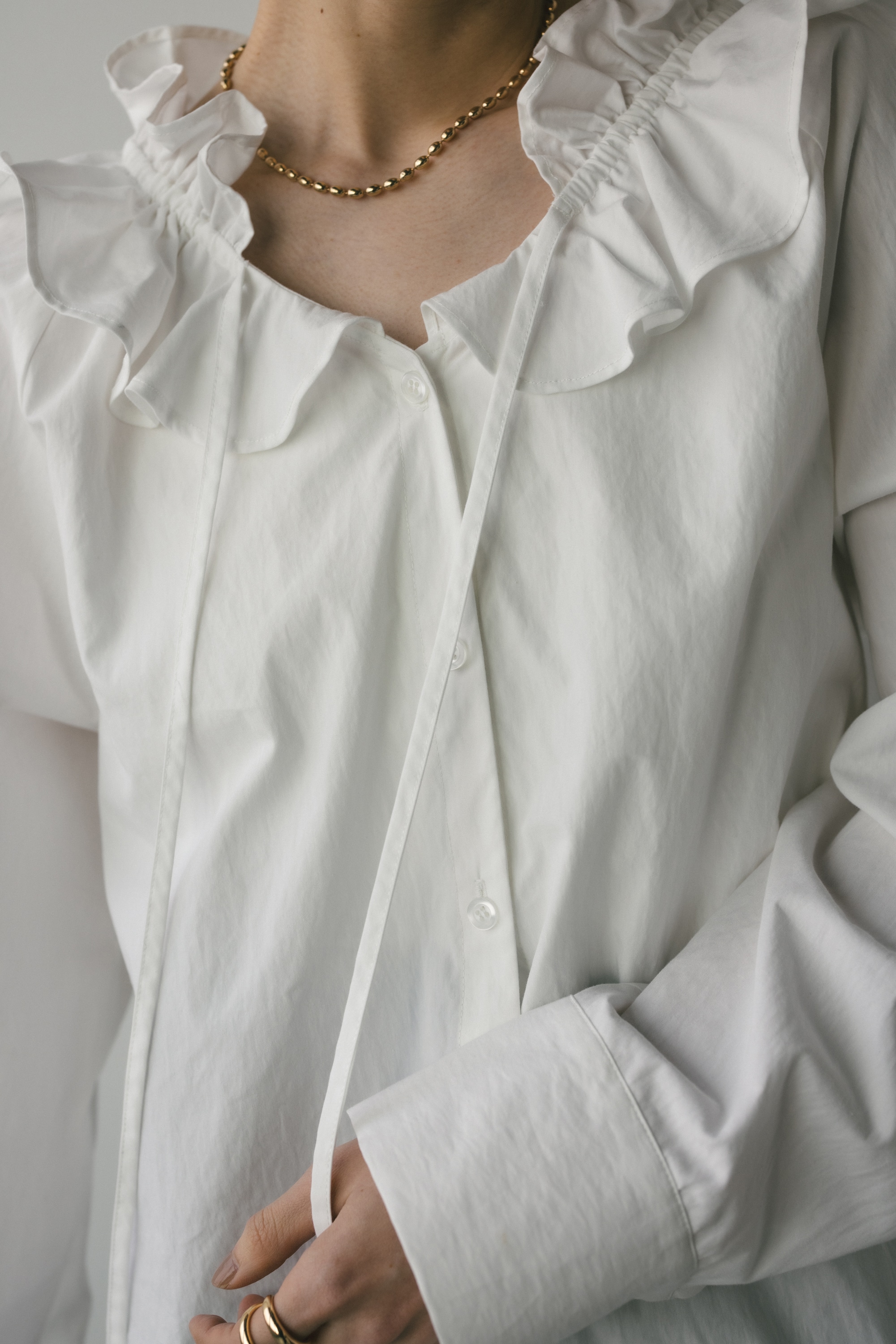 フリルカラーブラウス WHT FREE