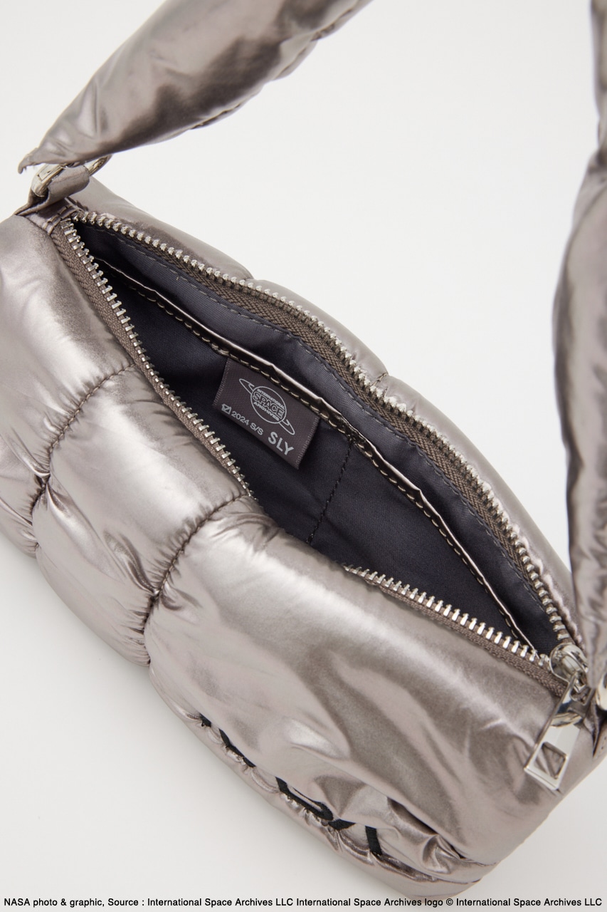 希少　スライ　SLY NASA PUFFER BAG パッファーバッグ　ブラック SLY ハンドバッグ NASA PUFFER BAG ナサ パッファー バッグ