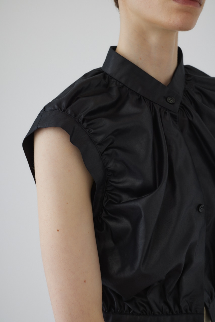 Leather like compact vest BLK 38