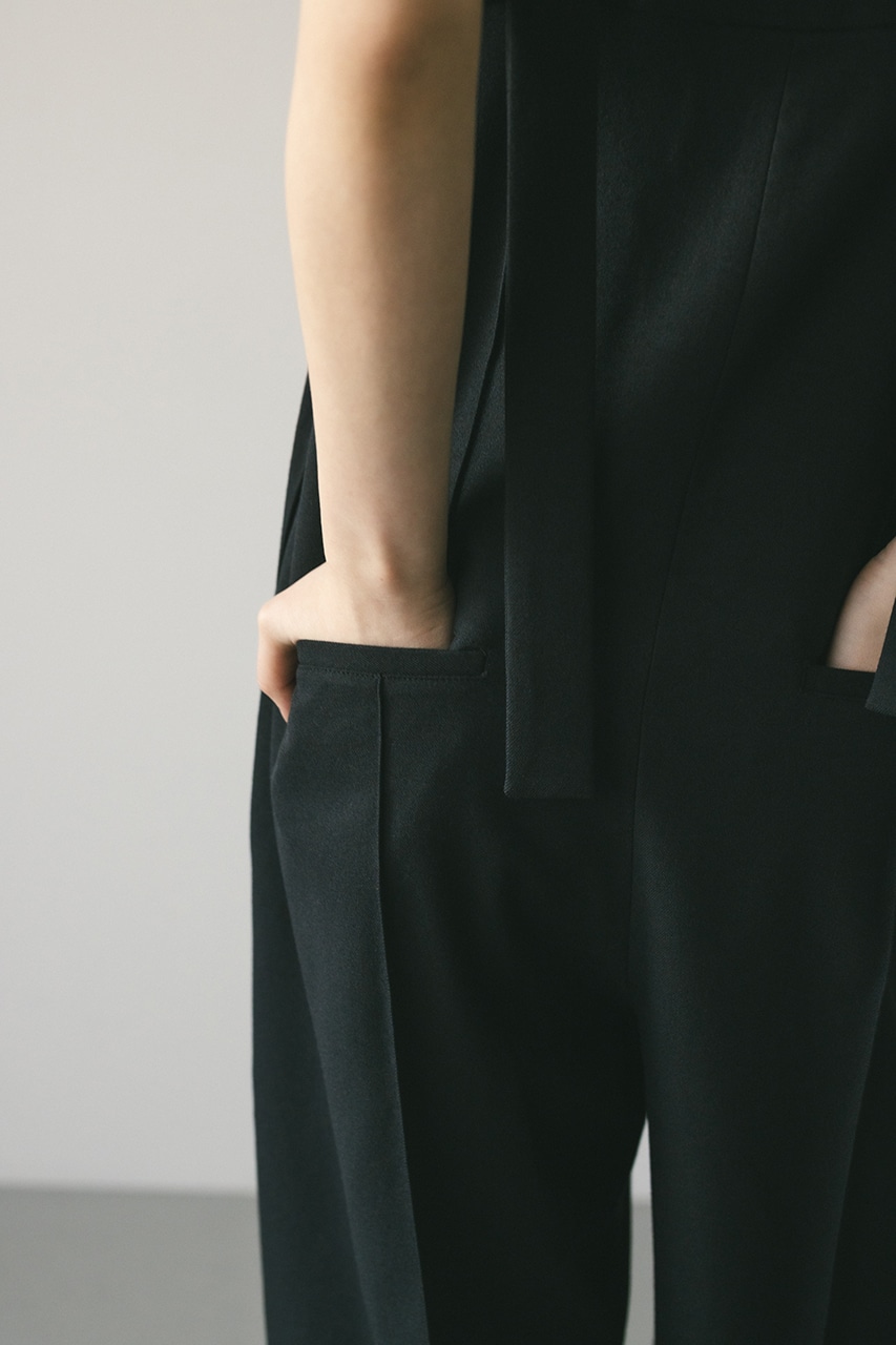 スクエアネックロンパース BLK S