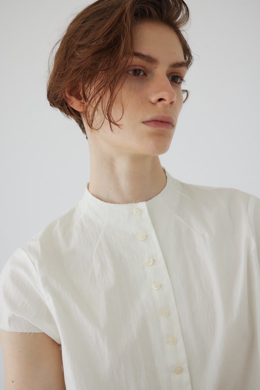 Neck darts box SH WHT 38