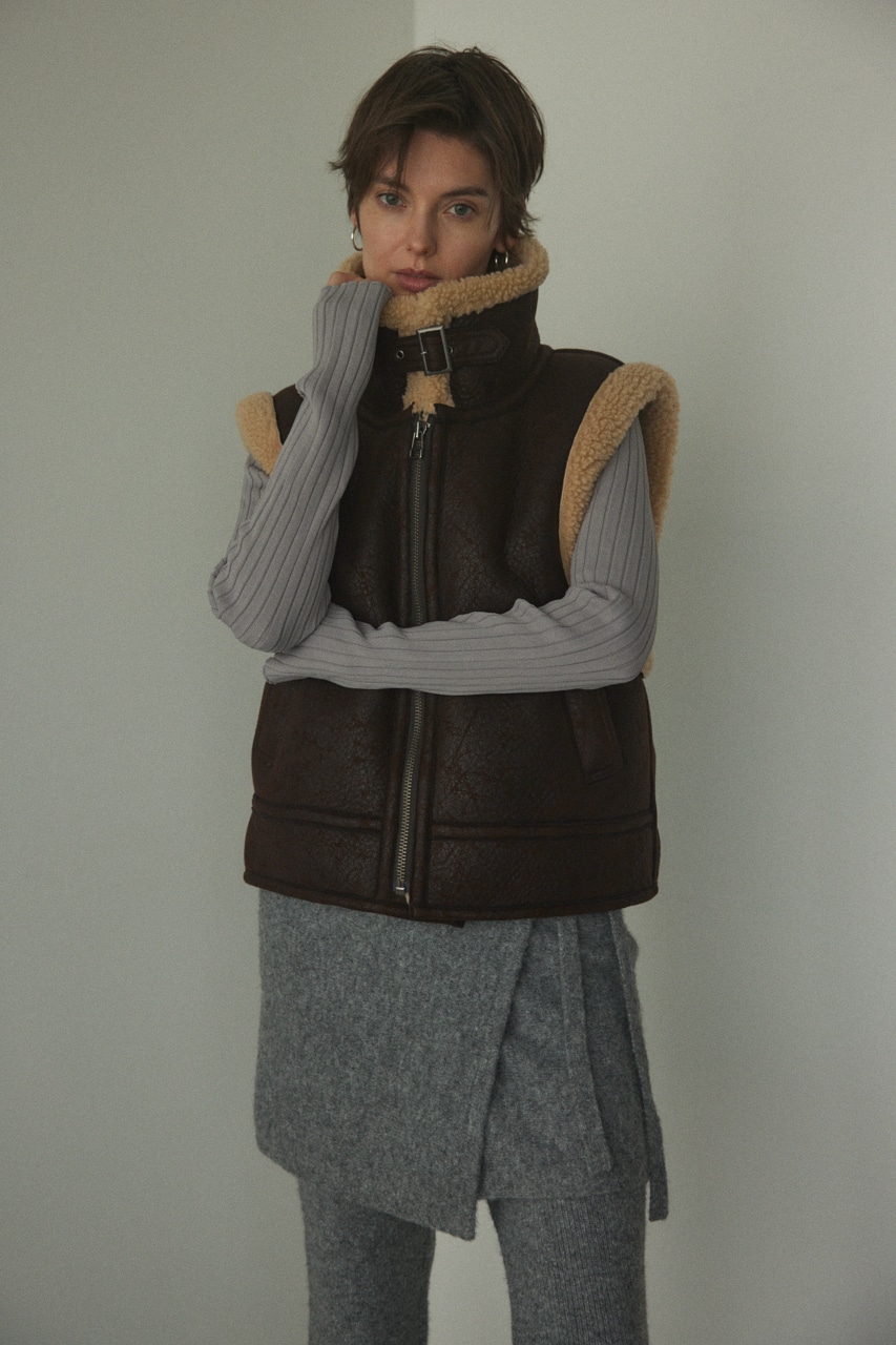 BLACK BY MOUSSY | fake mouton vest (ベスト ) |SHEL