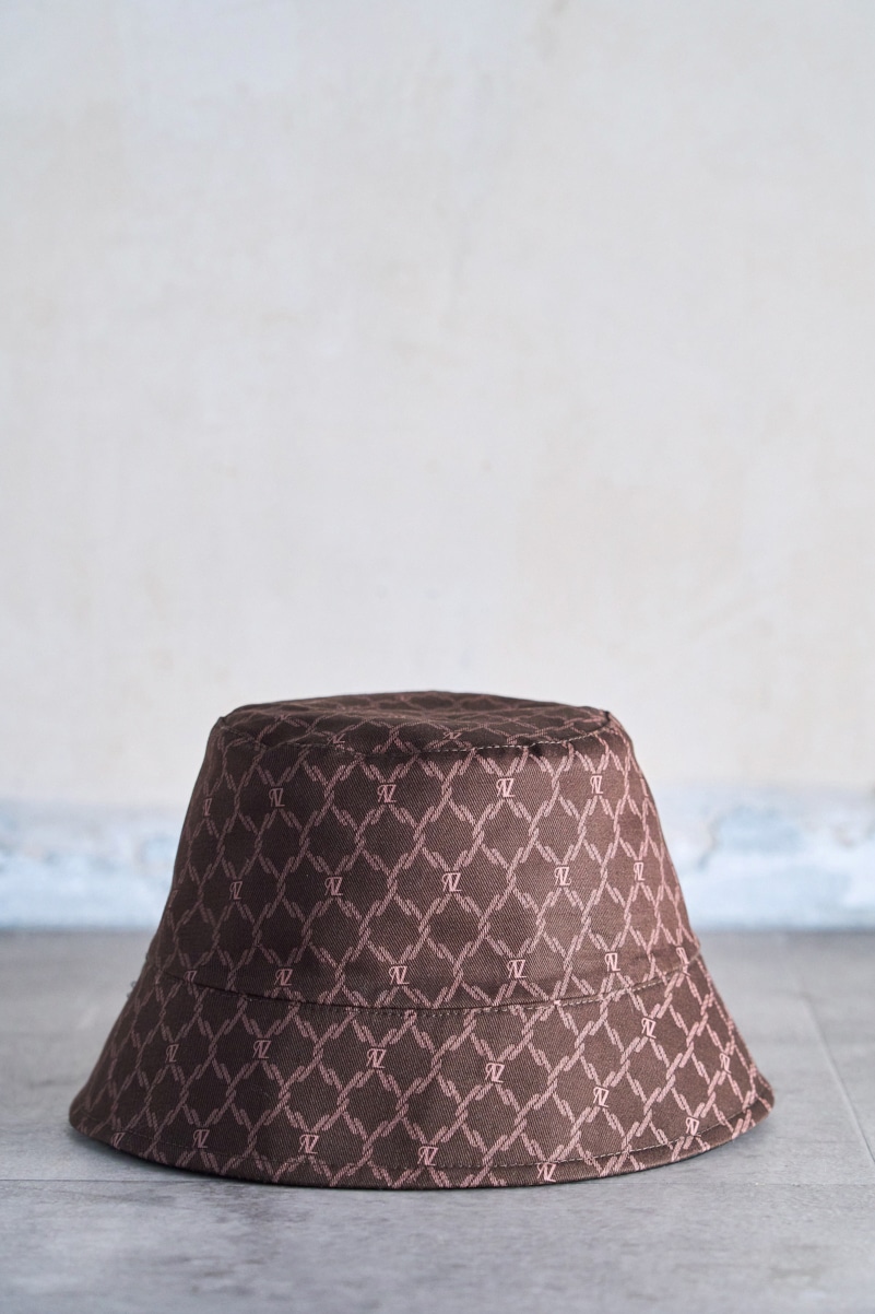 AZUL BY MOUSSY | MONOGRAM REVERSIBLE BUCKET HAT (帽子 ) |SHEL