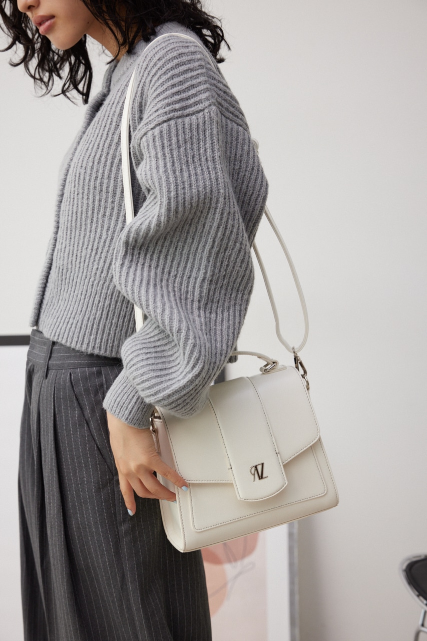 AZUL BY MOUSSY | AZモチーフワンハンドルフラップバッグ (すべて 