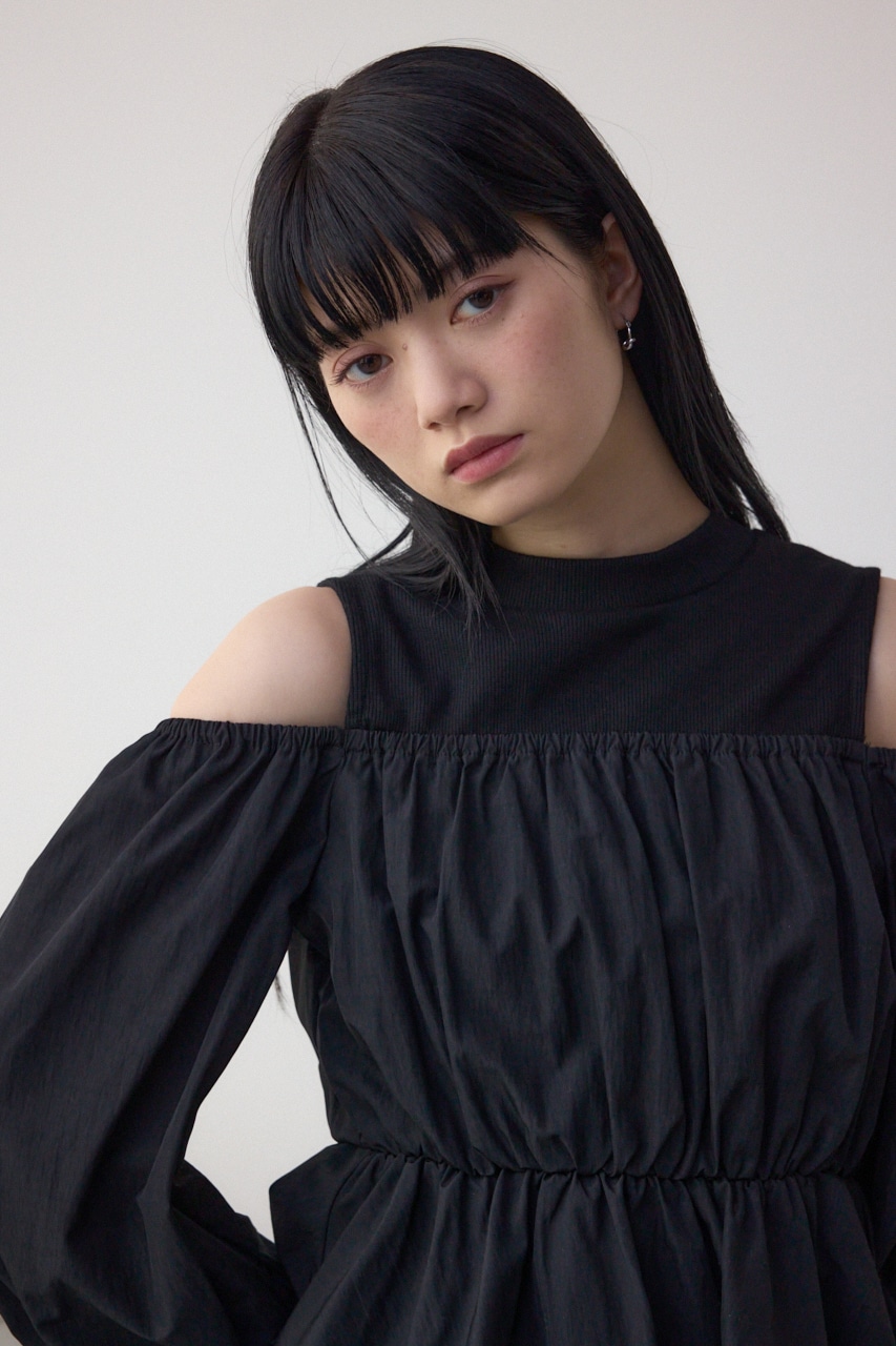 オフショルレイヤードブラウス BLK FREE