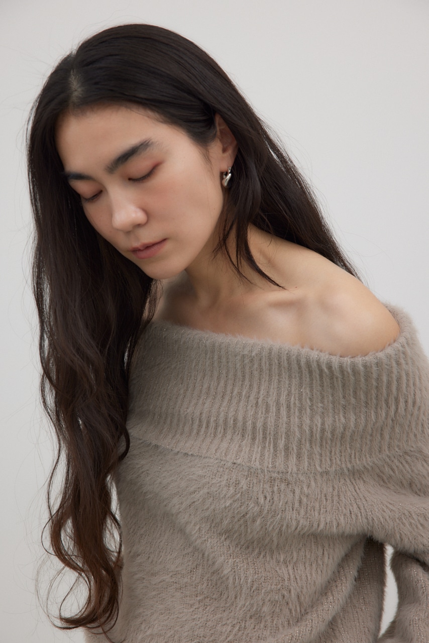 オフショルダーシャギーラメニット MOCHA FREE