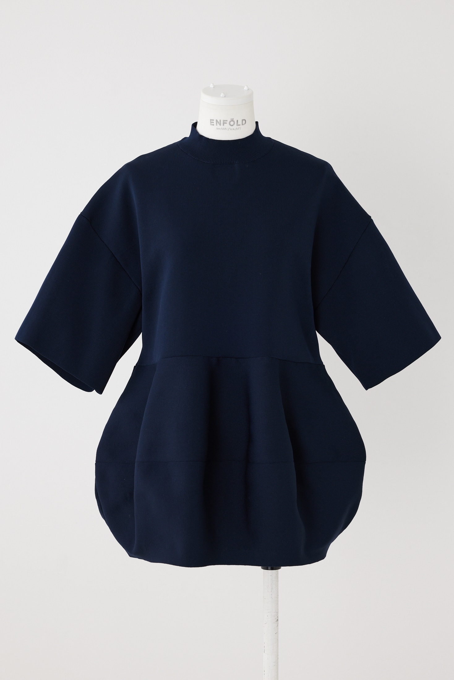 SOLID-PEPLUM PULLOVER