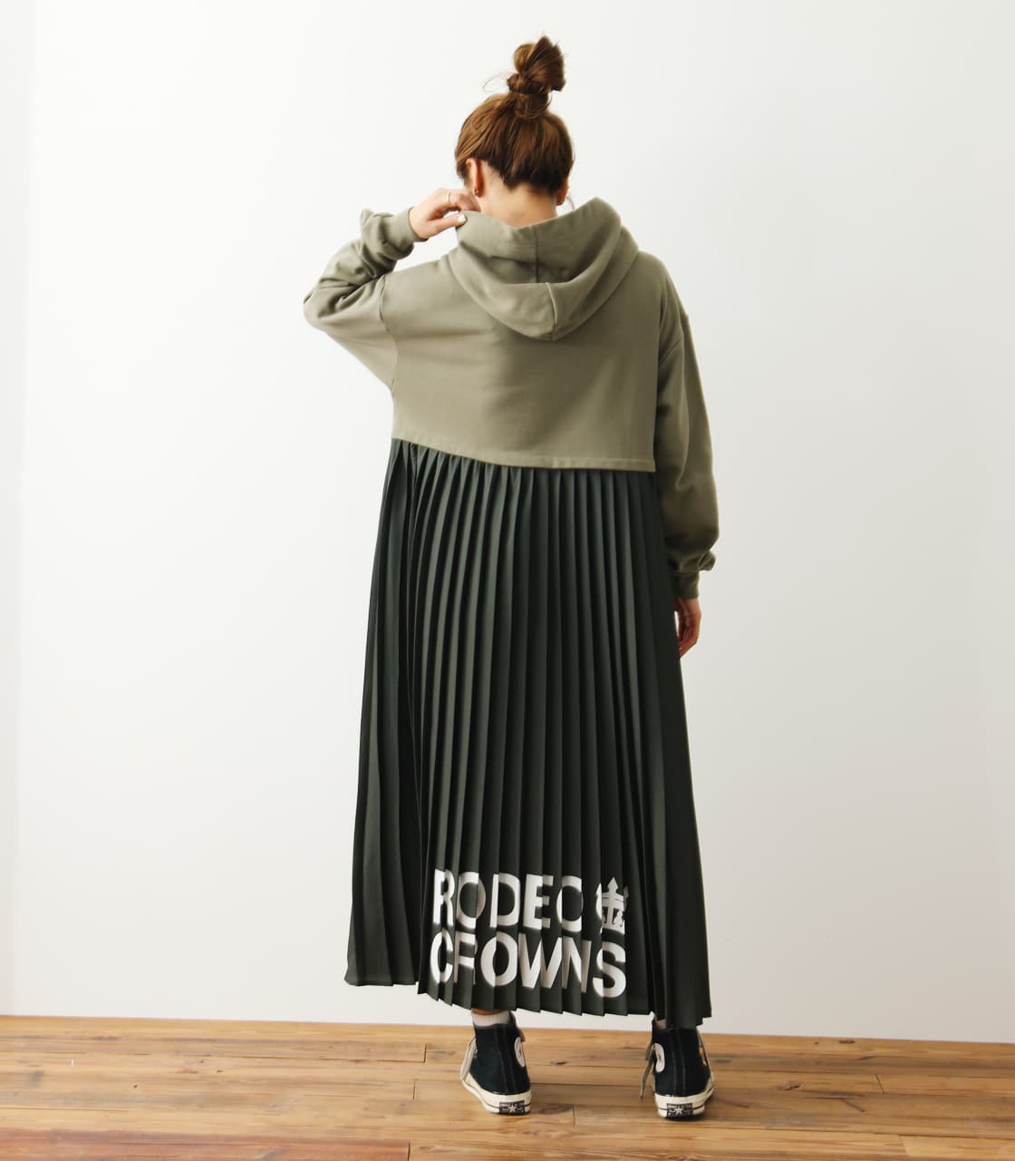 完売♪RODEO CROWNS♪WEB限定バックプリーツパーカーマキシワンピース