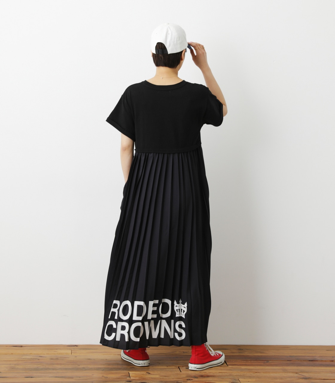 Web限定 バックプリーツマキシワンピース Free Blk ワンピース ロング バロックジャパンリミテッド 公式通販サイト Shel Tter Web Store シェルターウェブストア