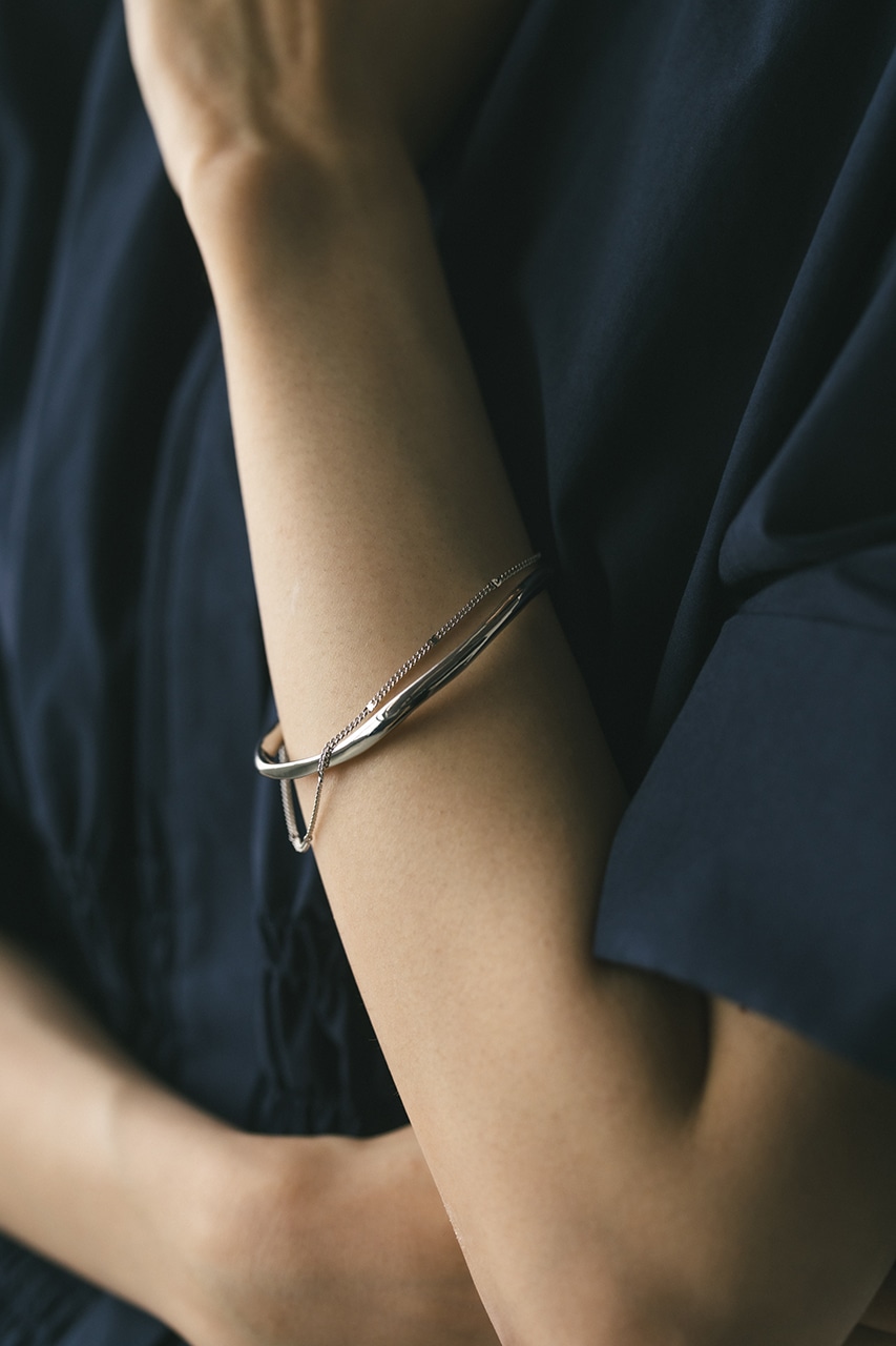 チェーンコネクトバングル SLV FREE