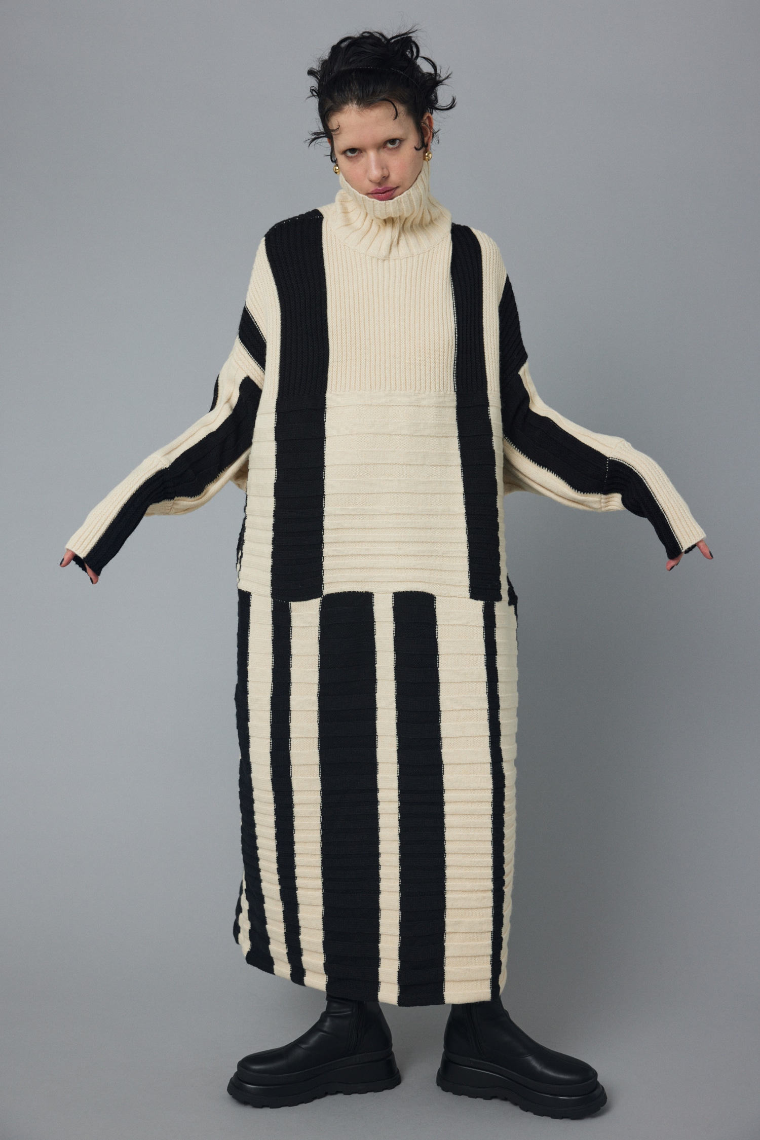 HeRIN.CYE | Box knit dress (ワンピース(ミニ・ミディアム） ) |SHEL 
