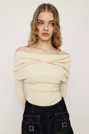 OFF SHOULDER KNIT トップス