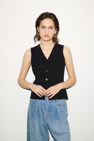 【THROW】V／N BUTTON ベスト