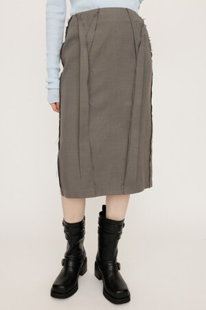 CUT OUT ILINE スカート