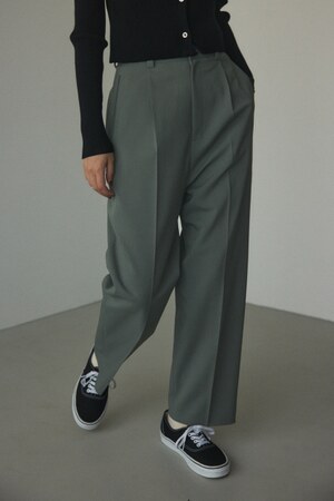 basic straight pants