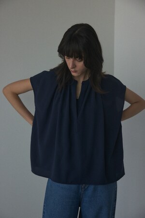 skipper blouse