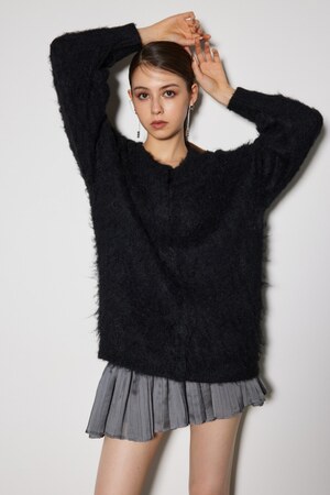 ボリュームニットカーデ